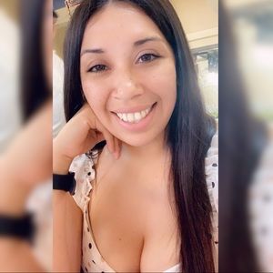 Meet your Posher, Mayra